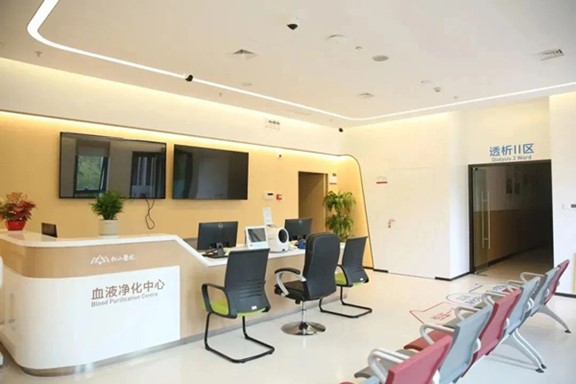 松山醫(yī)院血液凈化中心。重慶松山醫(yī)院供圖