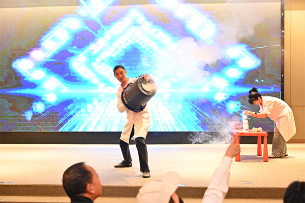 活動(dòng)現(xiàn)場。重慶安琪兒婦產(chǎn)醫(yī)院供圖