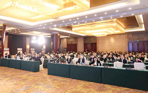 涪陵區(qū)國(guó)資委聯(lián)合招商銀行重慶分行舉辦“國(guó)資大講堂”活動(dòng)。招商銀行重慶分行供圖