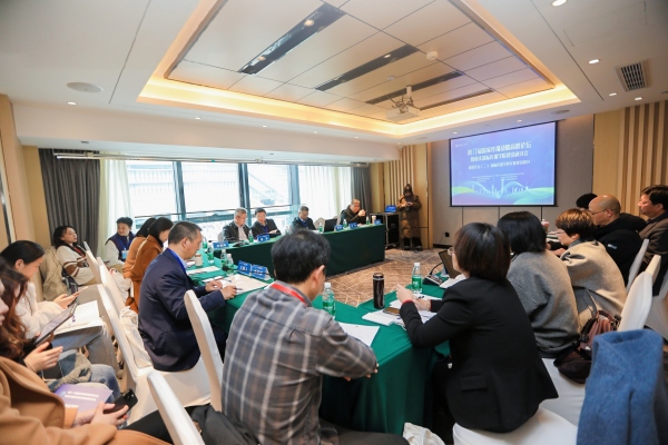 圓桌論壇現(xiàn)場。阮藐藐攝