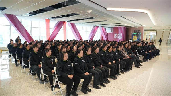 調(diào)改啟動會現(xiàn)場。永輝超市供圖