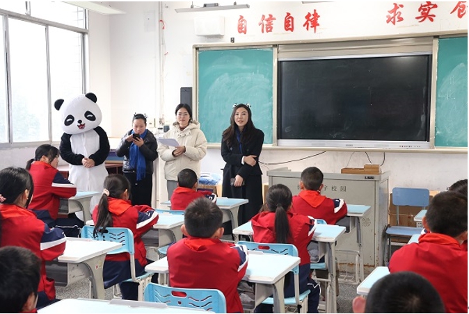 活動現(xiàn)場。重慶銅雀臺整形外科醫(yī)院供圖