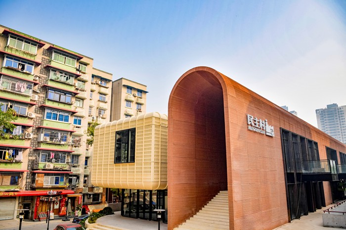 菜市場即將投入使用。曹鳴鷗攝