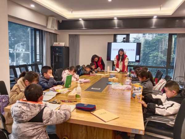 活動(dòng)現(xiàn)場(chǎng)。龍山街道供圖