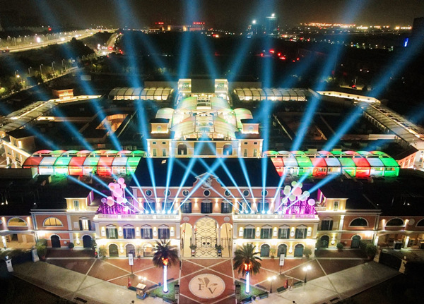 活動現(xiàn)場。重慶佛羅倫薩小鎮(zhèn)供圖