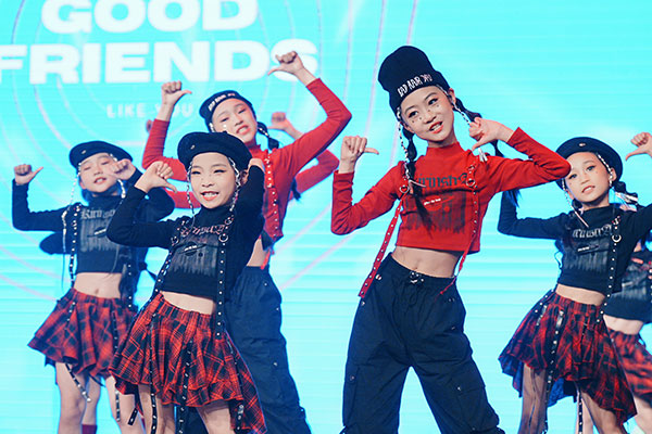 晚會(huì)現(xiàn)場(chǎng)。重慶市少年宮供圖