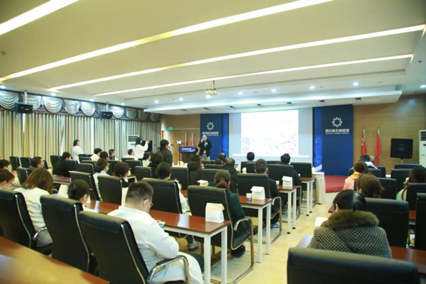 巡講現(xiàn)場(chǎng)。重慶松山醫(yī)院供圖