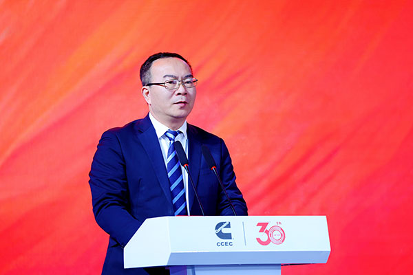 重慶機(jī)電集團(tuán)黨委書(shū)記、董事長(zhǎng)趙自成。重慶康明斯供圖