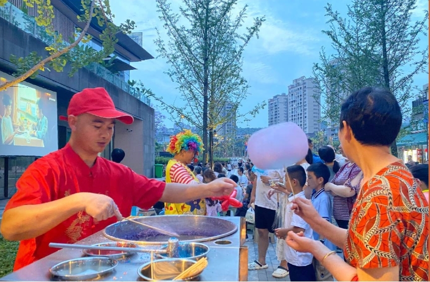 社區(qū)活動。東原仁知服務供圖