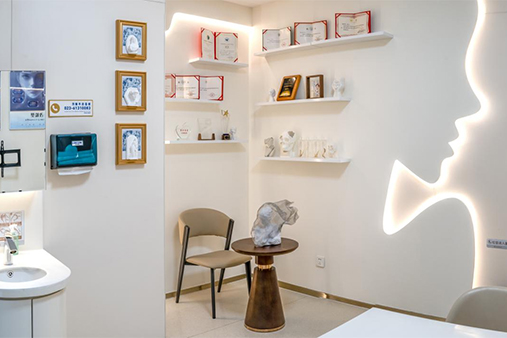 接診室。重慶星榮整形外科醫(yī)院