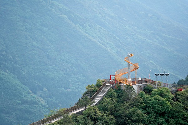 三峽龍脊。景區(qū)供圖