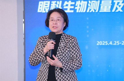 賀翔鴿致辭。南坪愛爾眼科供圖