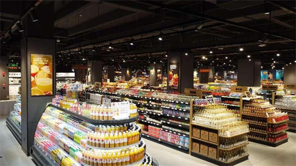 調(diào)改升級(jí)后的門店環(huán)境。永輝超市供圖