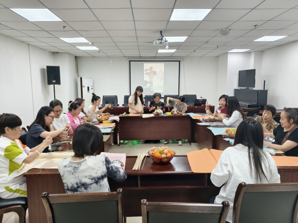 活動現場。龍山街道供圖