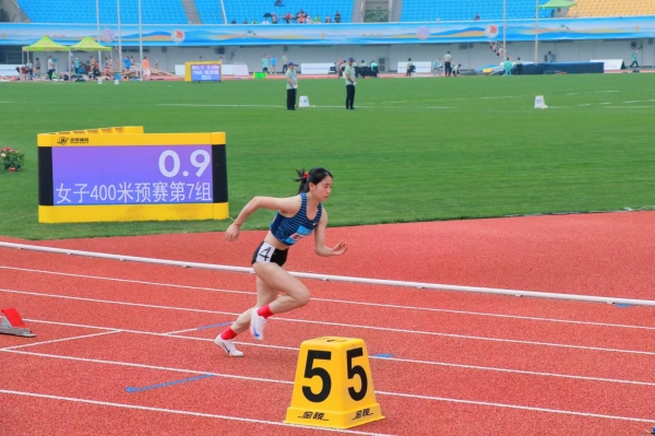 女子400米預賽。胥世鵬攝