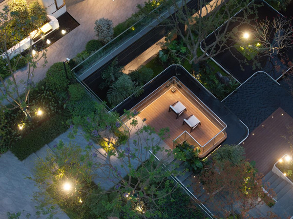 嘉宸江嶼靈蝶美學(xué)體驗(yàn)區(qū)。華潤置地重慶供圖