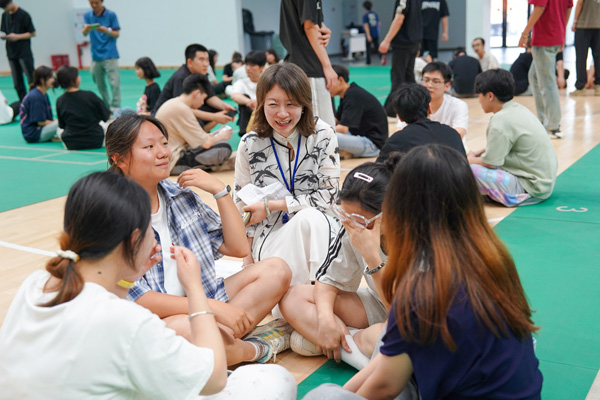 心理素質(zhì)拓展活動。重慶工程職業(yè)技術學院供圖