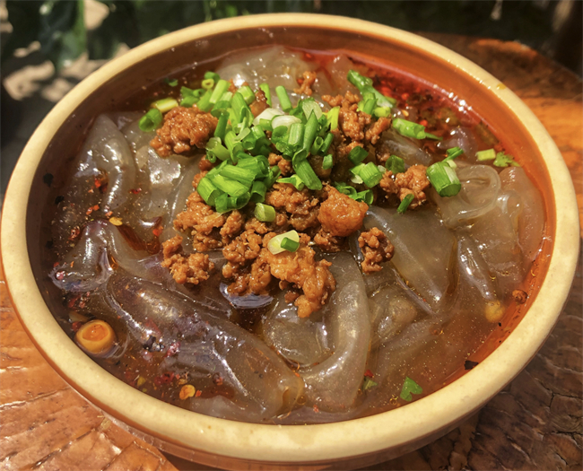 武隆苕粉。武隆喀斯特旅游公司供圖