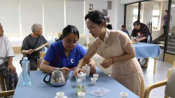 茶藝師培訓(xùn)現(xiàn)場(chǎng)。江北區(qū)殘聯(lián)供圖