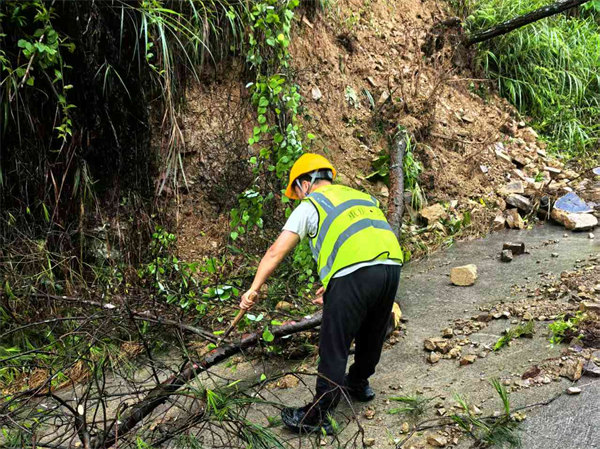 抗洪救災(zāi)現(xiàn)場。重慶聯(lián)通供圖