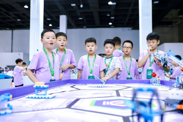 參賽選手專注比賽。主辦方供圖