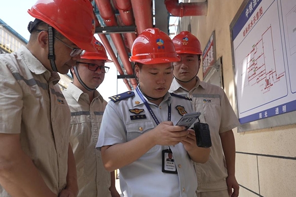 進行消防安全檢查。重慶市涪陵區(qū)消防救援局供圖