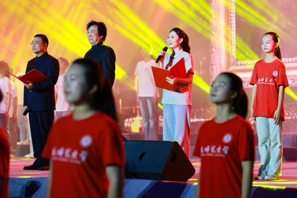 藝術(shù)思政課。綦江區(qū)委宣傳部供圖