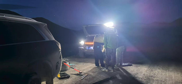 救援現(xiàn)場(chǎng)。賽力斯供圖