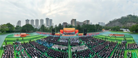 2024年“榜樣力量”大思政主題活動(dòng)暨新時(shí)代好少年發(fā)布會(huì)在重慶八中宏帆中學(xué)舉行。江北區(qū)委宣傳部供圖