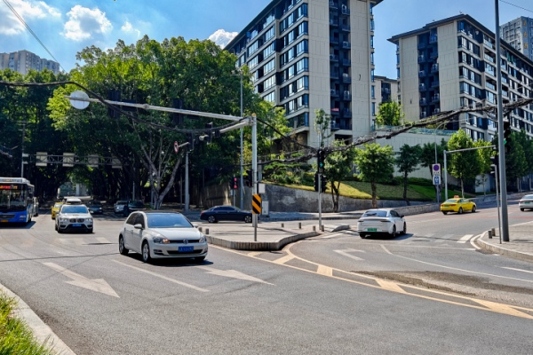 優(yōu)化后的灘子口片區(qū)交通現(xiàn)狀。曹鳴鷗攝