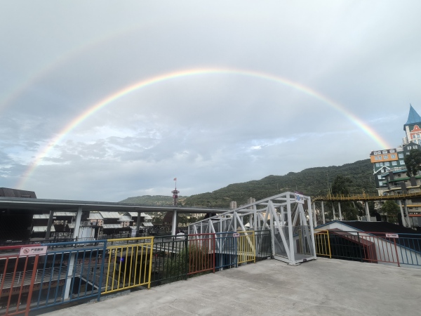 雨后彩虹。景區(qū)供圖