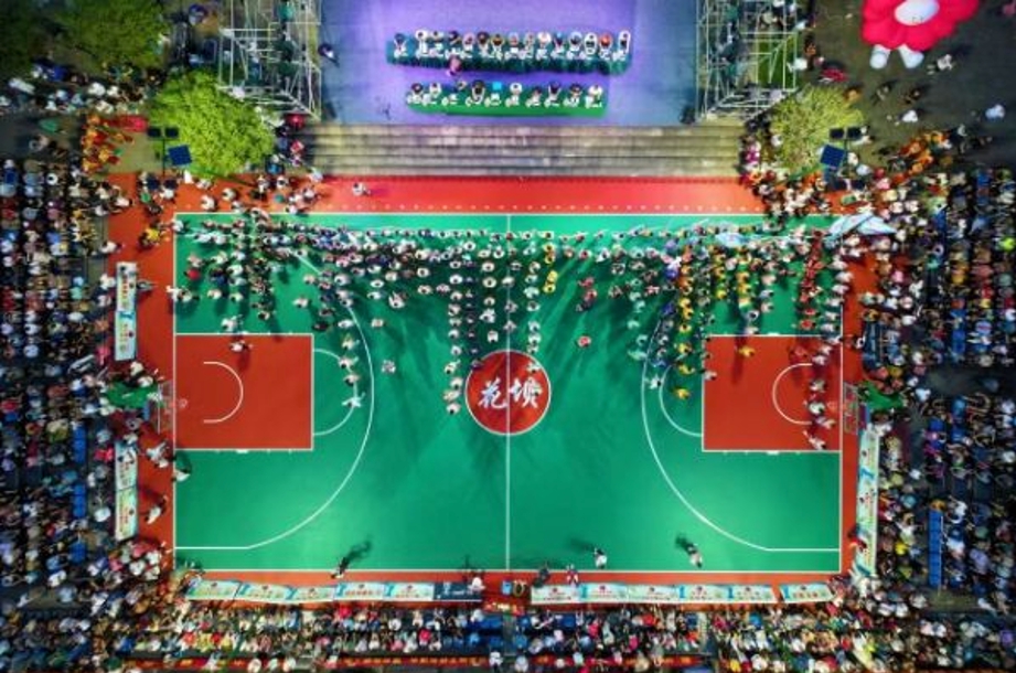 “花壩杯”籃球賽現(xiàn)場。中國地質(zhì)大學(xué)（北京）地球物理與信息技術(shù)學(xué)院供圖