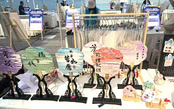 非遺展示區(qū)。主辦方供圖