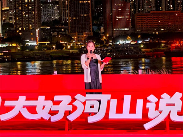 葉嬋介紹活動相關情況。馬春鵬攝