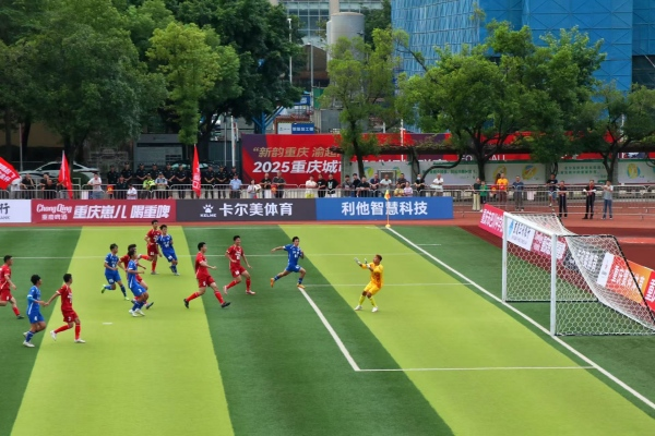 江北信也科技隊多次進攻。胥世鵬攝