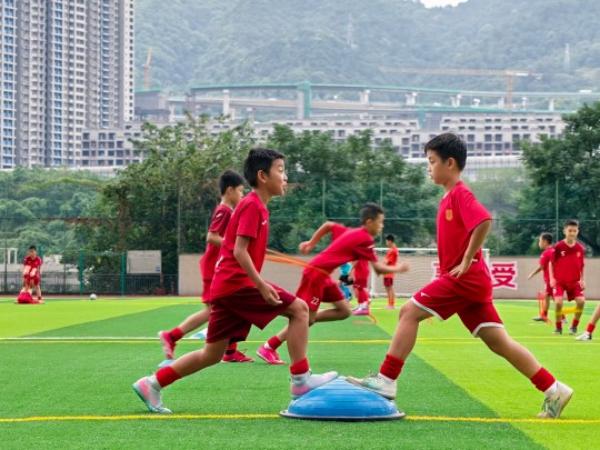 輔仁中學(xué)足球青訓(xùn)。郭旭攝