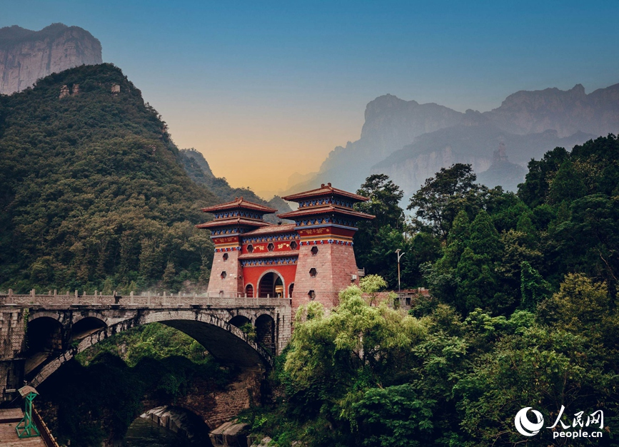 太行風(fēng)光。人民網(wǎng)記者 霍亞平攝