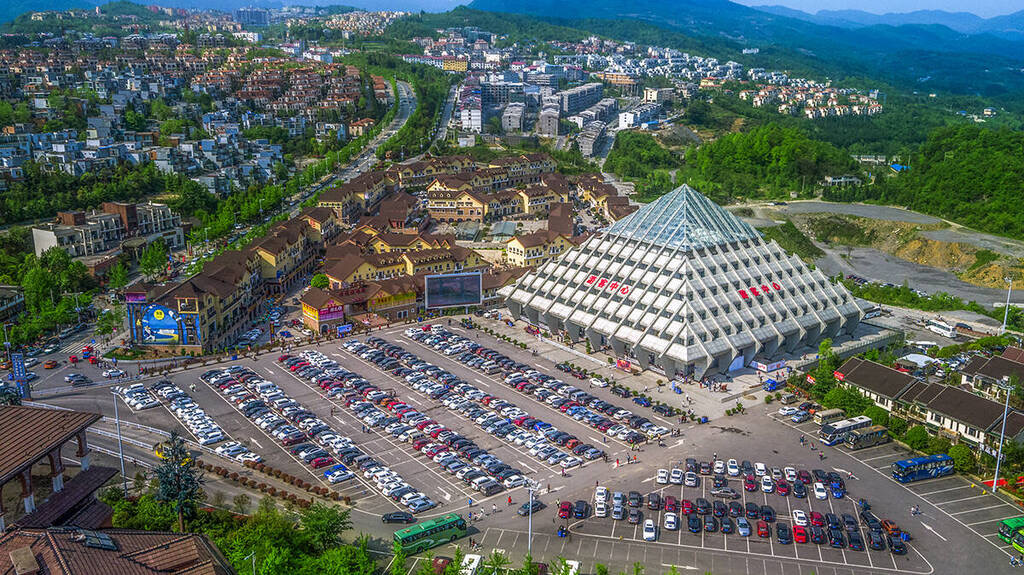 仙女山國(guó)家級(jí)旅游度假區(qū)。武隆區(qū)委宣傳部供圖