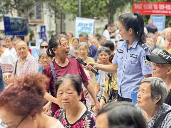 反詐宣傳。蓮花街道供圖