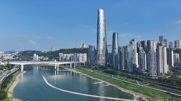 重慶國際商務區(qū)、陸海國際中心（重慶100）實景照片。重慶萬科供圖