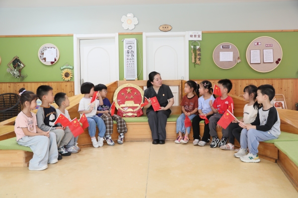 法制教育進(jìn)幼兒園。受訪單位供圖