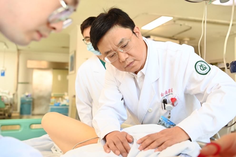 劉俊教授 新橋醫(yī)院供圖