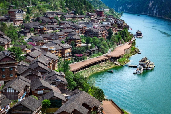 重慶酉陽·龔灘古鎮(zhèn)烏江畫廊風(fēng)光。酉陽文旅供圖