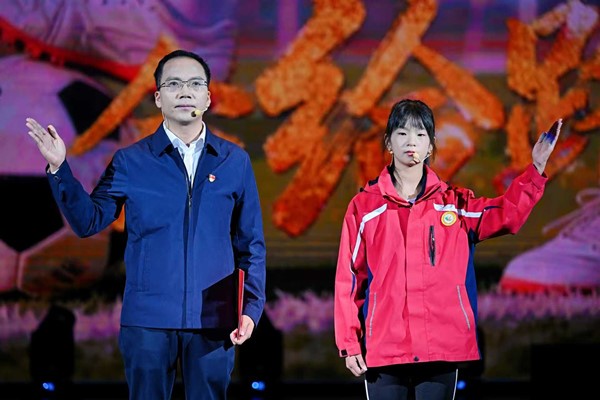 微講述《追風玫瑰》。主辦方供圖