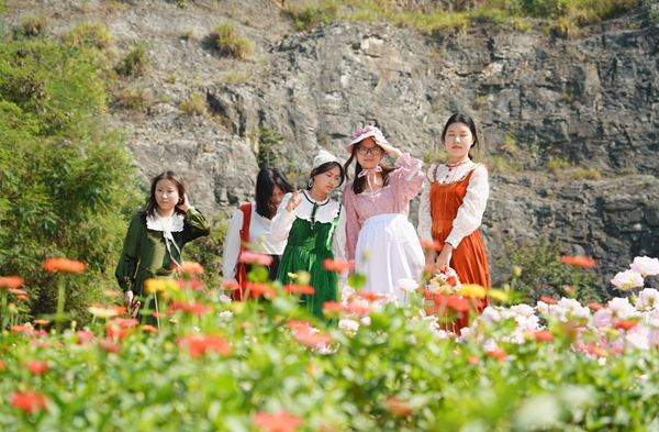 游客打卡“自由曠野”。受訪者供圖