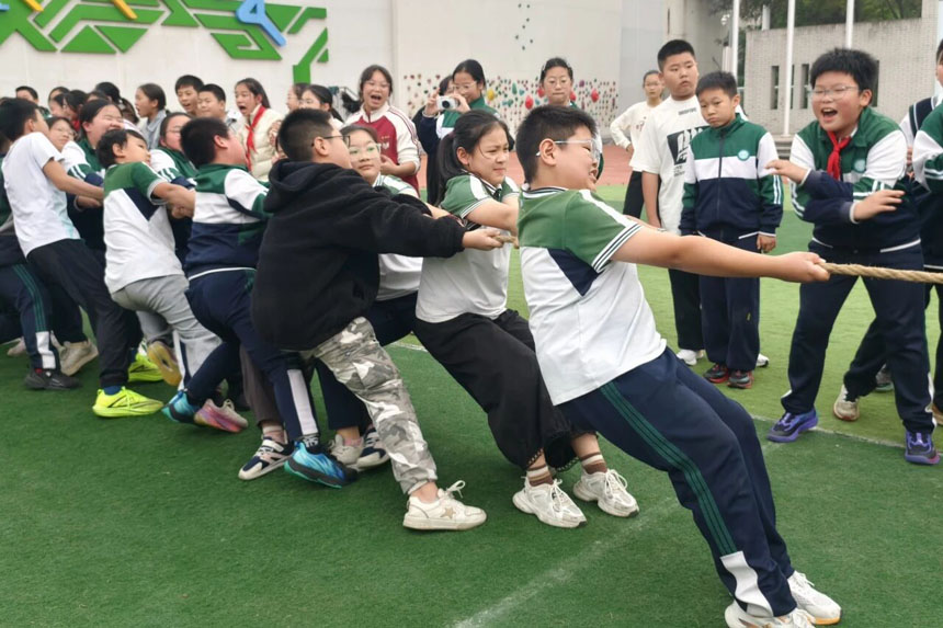 拔河比賽。學校供圖