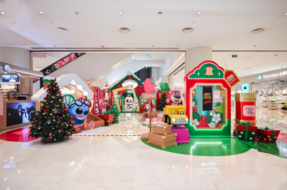 活動(dòng)現(xiàn)場(chǎng)。重慶時(shí)代廣場(chǎng)供圖