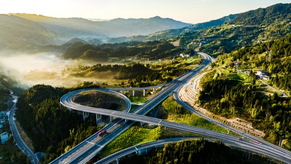 “十四五”時期，開州普通公路里程達8296公里。開州區(qū)委宣傳部供圖