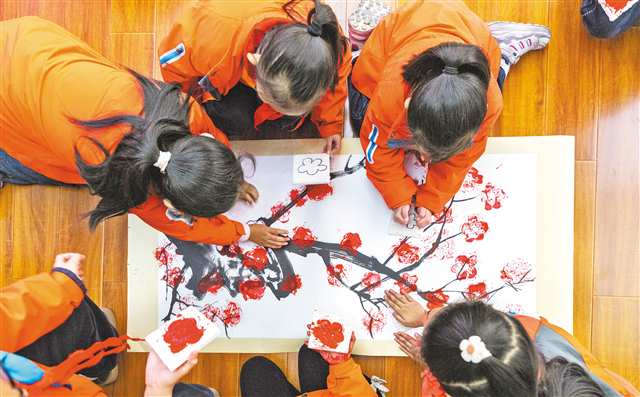 南川：烙鐵版畫進課堂